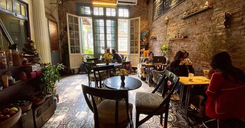 Top 10 quán cafe học tập đẹp tại phường Cửa Nam 12 Loading T Café
