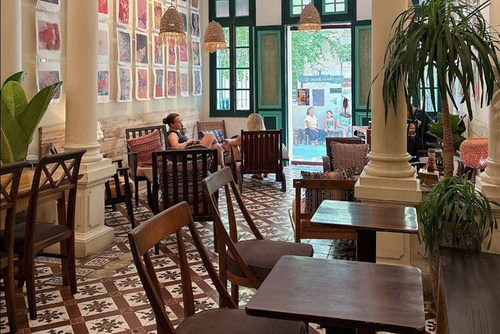The Hanoi Social Club - Không gian thư giãn cho nhóm học thảo luận