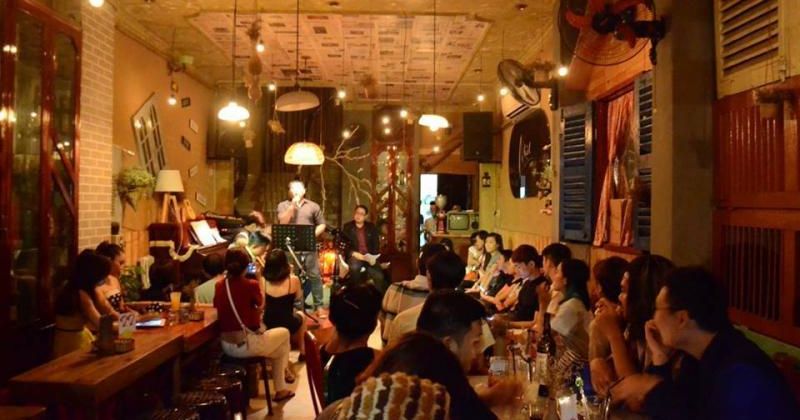 Top 12 quán cafe Acoustic nghe nhạc sống cực chất 7 Nhặt Cafe