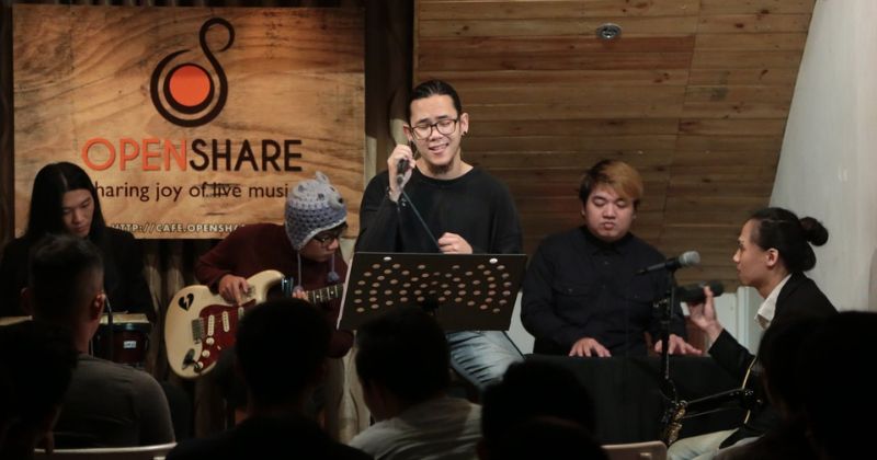 Top 12 quán cafe Acoustic nghe nhạc sống cực chất 13 Open Share Cafe