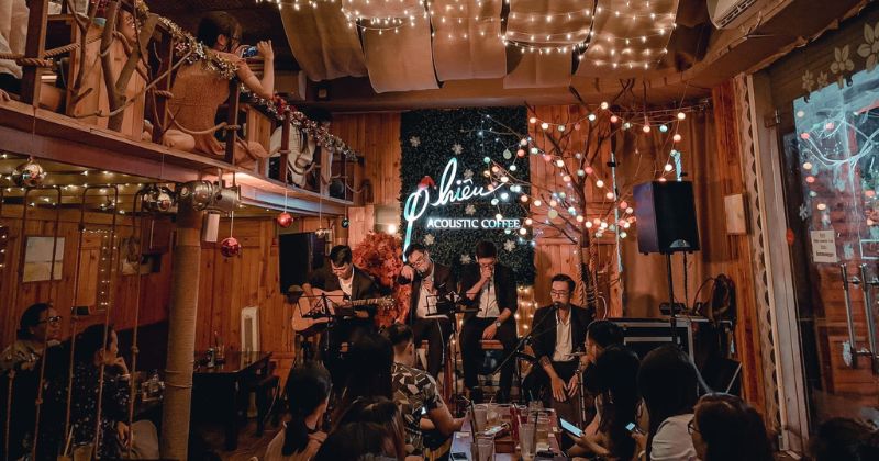 Top 12 quán cafe Acoustic nghe nhạc sống cực chất 4 Phiêu Acoustic Cafe