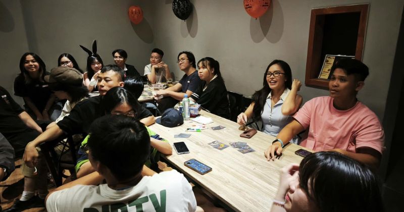 Tổng Hợp Quán Cà Phê Boardgame Có Phòng Riêng Cho Nhóm Đông Người 5 Tabletop coffee