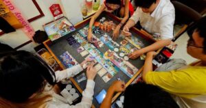 Tổng Hợp Quán Cà Phê Boardgame Có Phòng Riêng Cho Nhóm Đông Người