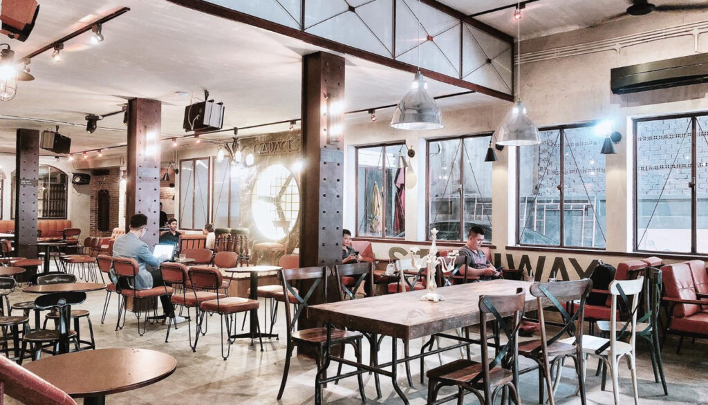 Cafe Garage Điện Biên Phủ